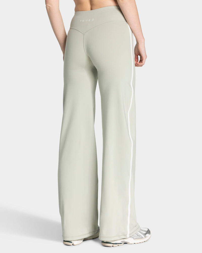 Pantalon à jambe droite standard Soft « Pistache »