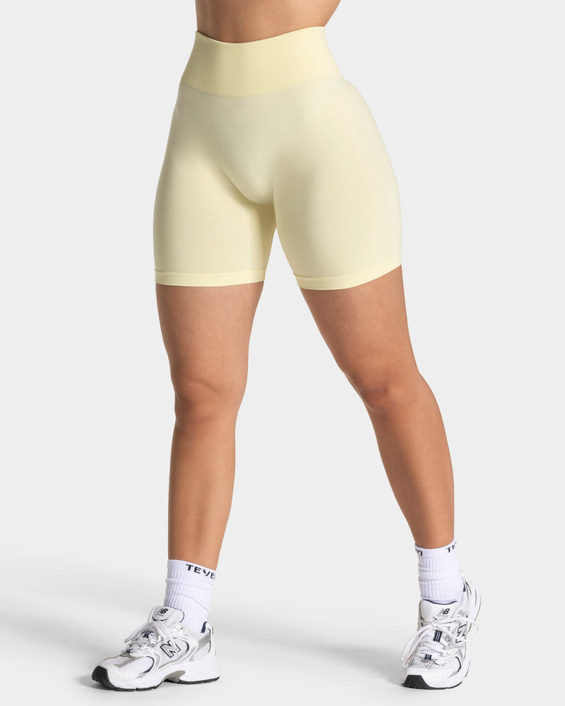 Short Timeless Pro « Butter Yellow »