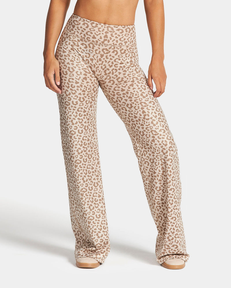 Pantalon à jambe droite standard Allrounder « Léopard Dune »