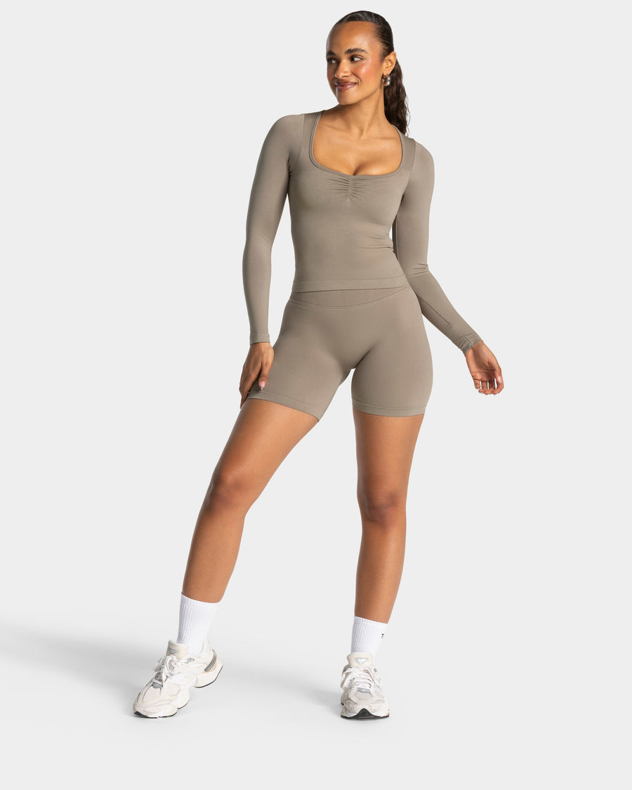 Short Lifted Scrunch Charming Pro « kaki »
