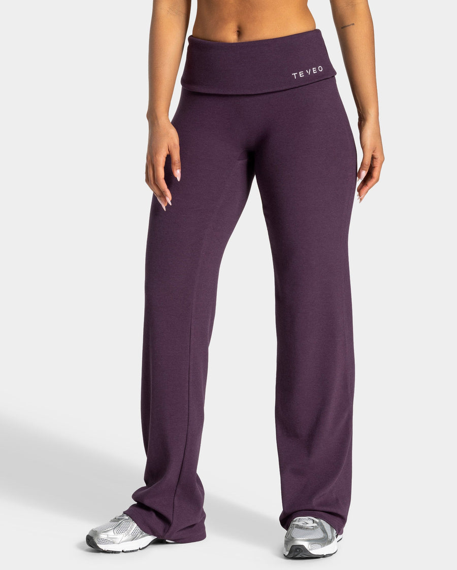 Pantalon côtelé à jambe droite standard Soft Foldover « Blackberry »